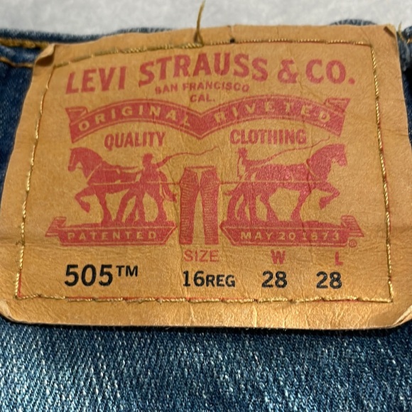 Levi’s 505 Regular Jeans - Picture 3 of 11